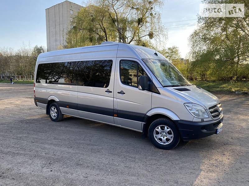 Мікроавтобус Mercedes-Benz Sprinter 2012 в 