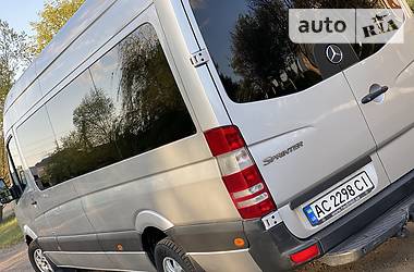 Мікроавтобус Mercedes-Benz Sprinter 2012 в 