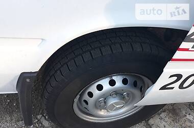 Мікроавтобус Mercedes-Benz Sprinter 2006 в 