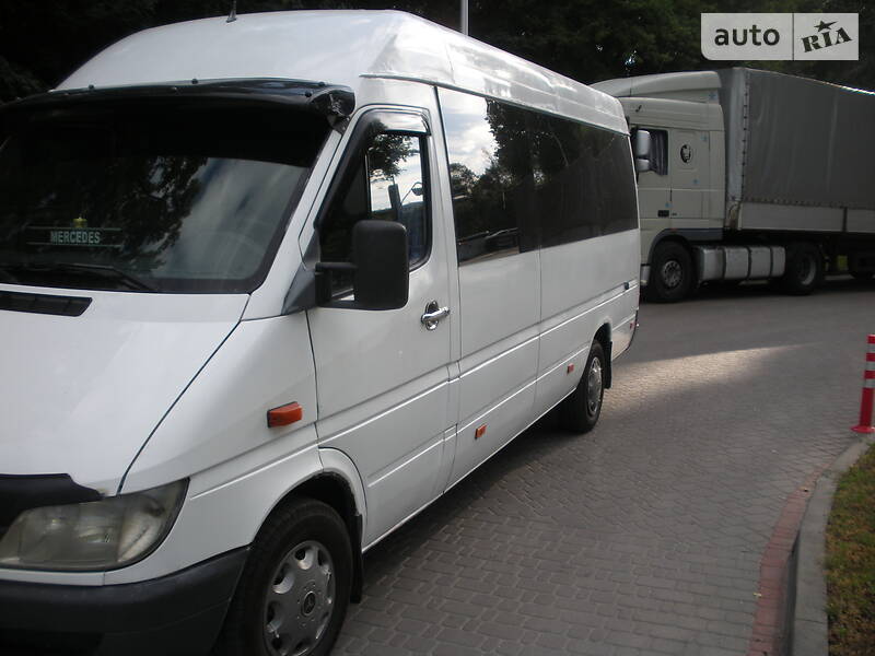 Микроавтобус Mercedes-Benz Sprinter 2002 в Киеве