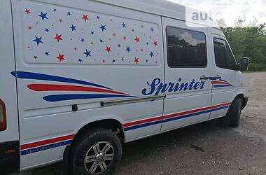 Микроавтобус Mercedes-Benz Sprinter 1999 в Шумске