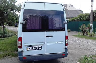 Микроавтобус Mercedes-Benz Sprinter 2002 в Покровске