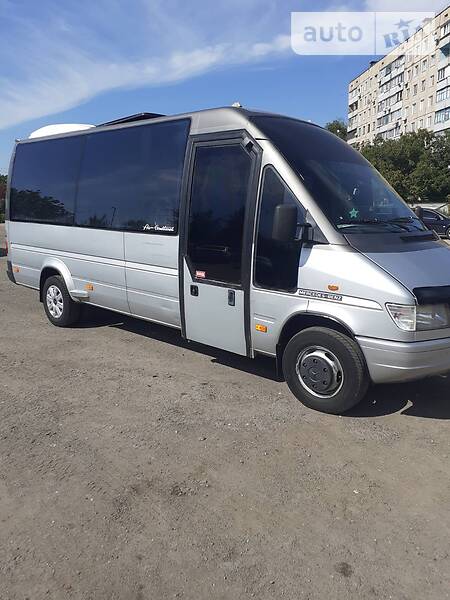 Микроавтобус Mercedes-Benz Sprinter 1998 в Кривом Роге