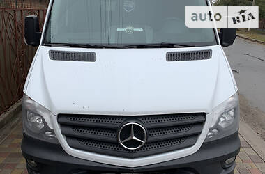 Грузовой фургон Mercedes-Benz Sprinter 2015 в 