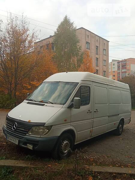 Грузопассажирский фургон Mercedes-Benz Sprinter 2000 в Тернополе