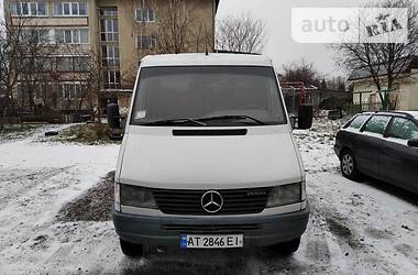 Грузопассажирский фургон Mercedes-Benz Sprinter 1996 в Ивано-Франковске