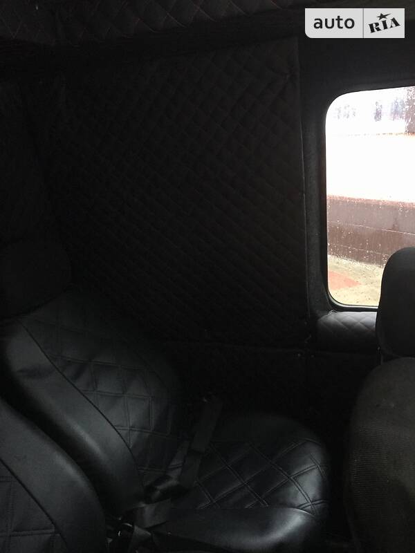 Мікроавтобус Mercedes-Benz Sprinter 2005 в Сваляві фото 24 Мікроавтобус Mercedes-Benz Sprinter 2005 в Сваляві