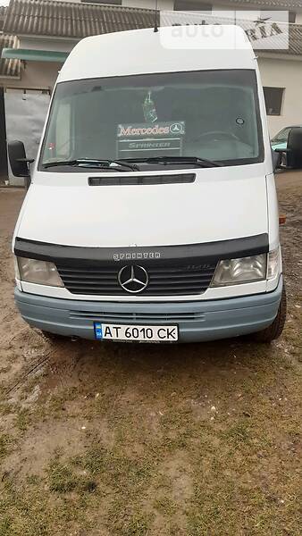 Мікроавтобус Mercedes-Benz Sprinter 1998 в Косові