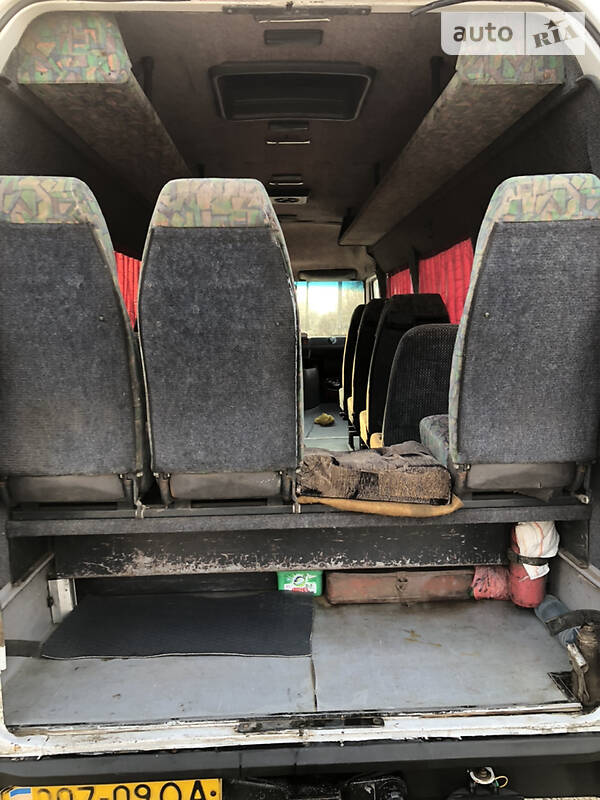 Микроавтобус Mercedes-Benz Sprinter 1995 в Бериславе