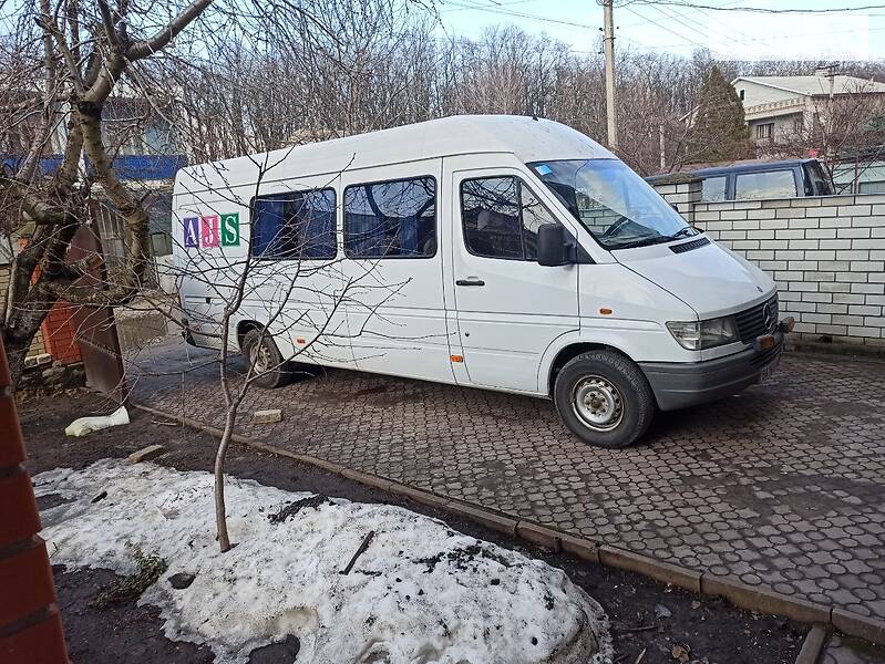 Микроавтобус Mercedes-Benz Sprinter 1999 в Кропивницком