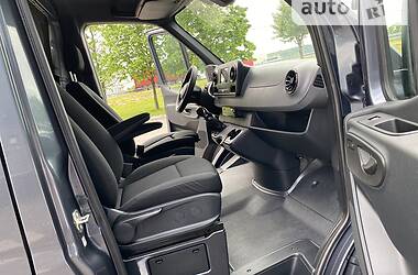 Вантажопасажирський фургон Mercedes-Benz Sprinter 2018 в 