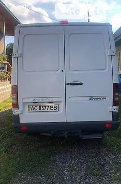 Мікроавтобус Mercedes-Benz Sprinter 2006 в Тячеві