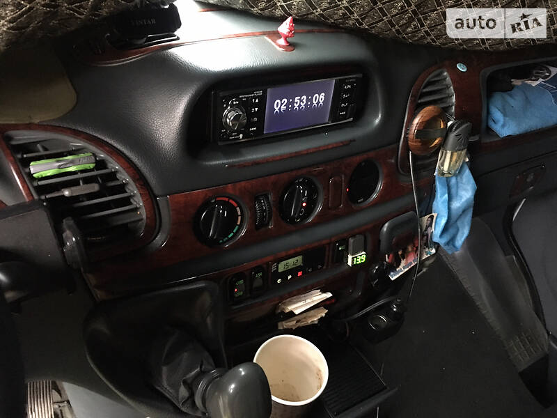 Микроавтобус Mercedes-Benz Sprinter 2004 в Львове фото 15 Микроавтобус Mercedes-Benz Sprinter 2004 в Львове