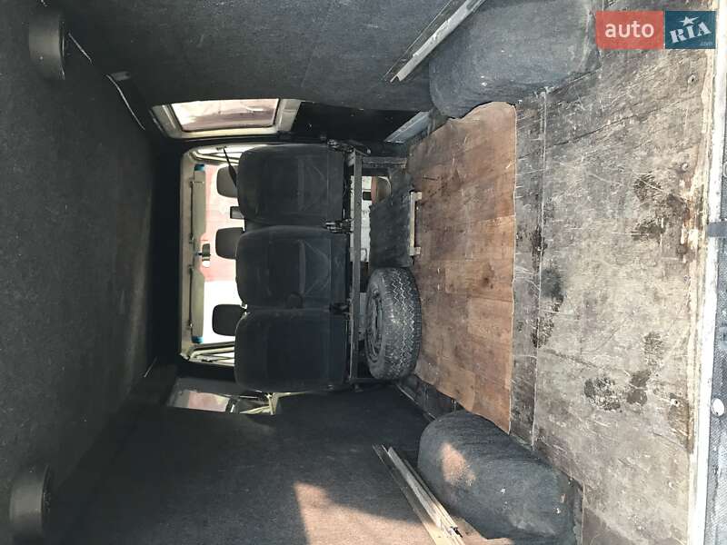 Мікроавтобус Mercedes-Benz Sprinter 2004 в Монастириській