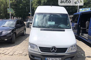 Мікроавтобус Mercedes-Benz Sprinter 2000 в Івано-Франківську