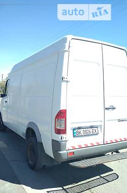  Mercedes-Benz Sprinter 2000 в Сарнах