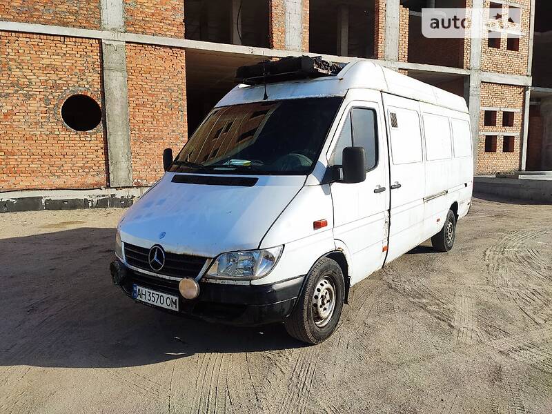 Рефрижератор Mercedes-Benz Sprinter 2004 в Киеве