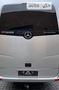 Мікроавтобус Mercedes-Benz Sprinter 2015 в Києві