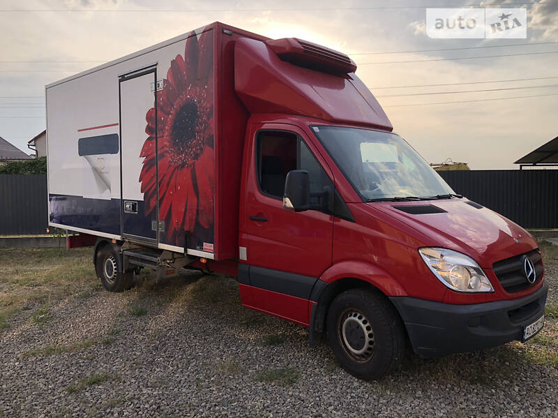 Mercedes-Benz Sprinter 2011