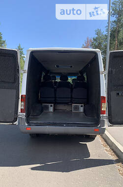 Грузопассажирский фургон Mercedes-Benz Sprinter 2006 в Киеве