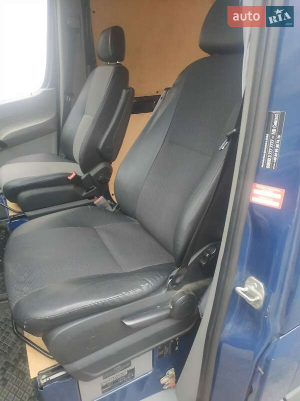 Грузовой фургон Mercedes-Benz Sprinter 2011 в Киеве