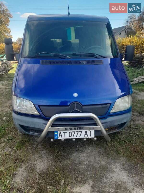 Микроавтобус Mercedes-Benz Sprinter 2003 в Ивано-Франковске фото 2 Микроавтобус Mercedes-Benz Sprinter 2003 в Ивано-Франковске