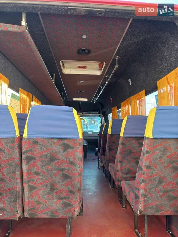 Мікроавтобус Mercedes-Benz Sprinter 1998 в Чернівцях