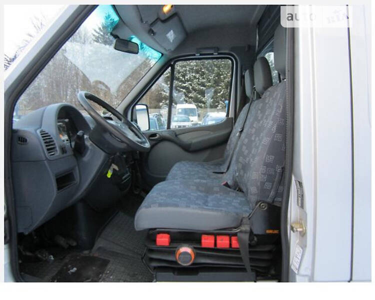 Мікроавтобус Mercedes-Benz Sprinter 2005 в Вараші