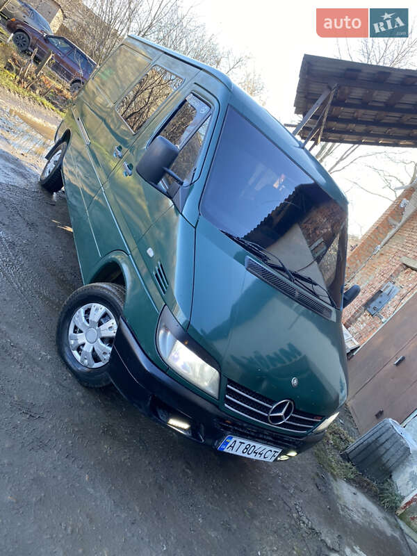 Микроавтобус Mercedes-Benz Sprinter 2005 в Рожнятове фото 3 Микроавтобус Mercedes-Benz Sprinter 2005 в Рожнятове