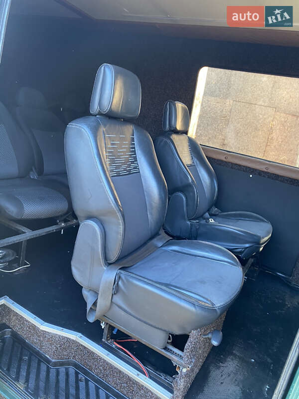 Мікроавтобус Mercedes-Benz Sprinter 2005 в Рожнятові