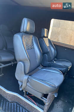 Микроавтобус Mercedes-Benz Sprinter 2005 в 