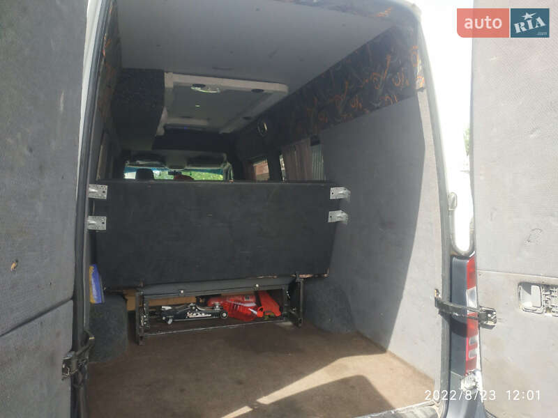 Микроавтобус Mercedes-Benz Sprinter 2006 в Звенигородке