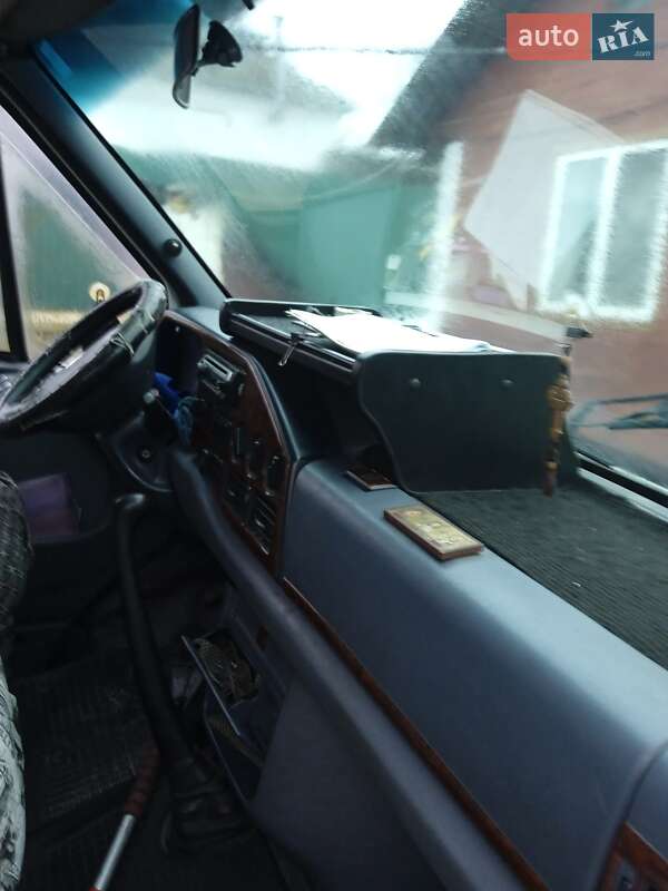 Мікроавтобус Mercedes-Benz Sprinter 1999 в Києві фото 24 Мікроавтобус Mercedes-Benz Sprinter 1999 в Києві