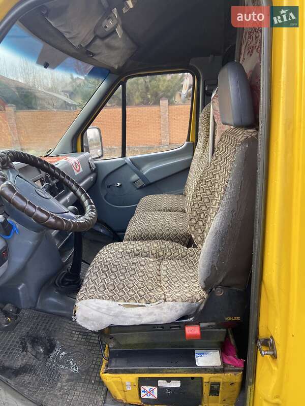 Микроавтобус Mercedes-Benz Sprinter 2000 в Днепре