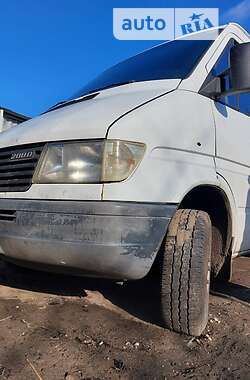 Грузовой фургон Mercedes-Benz Sprinter 1999 в 