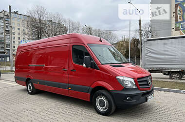 Грузовой фургон Mercedes-Benz Sprinter 2017 в Черновцах