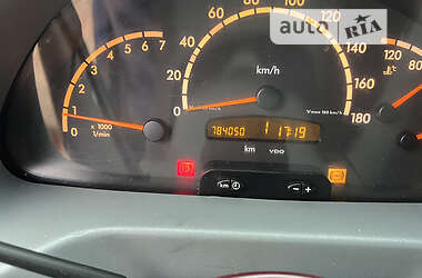 Эвакуатор Mercedes-Benz Sprinter 2001 в 