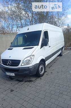 Вантажний фургон Mercedes-Benz Sprinter 2012 в Надвірній