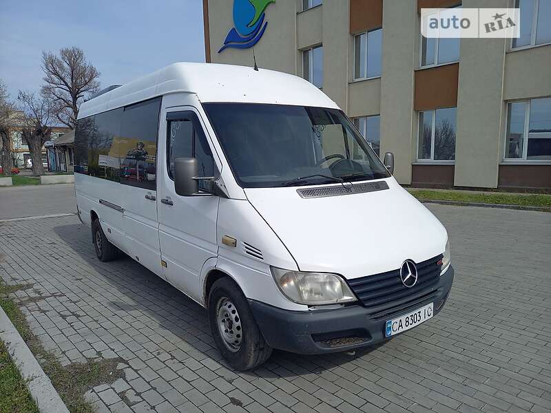 Микроавтобус Mercedes-Benz Sprinter 2005 в Черкассах фото 2 Микроавтобус Mercedes-Benz Sprinter 2005 в Черкассах