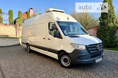 Вантажний фургон Mercedes-Benz Sprinter 2019 в Чернівцях