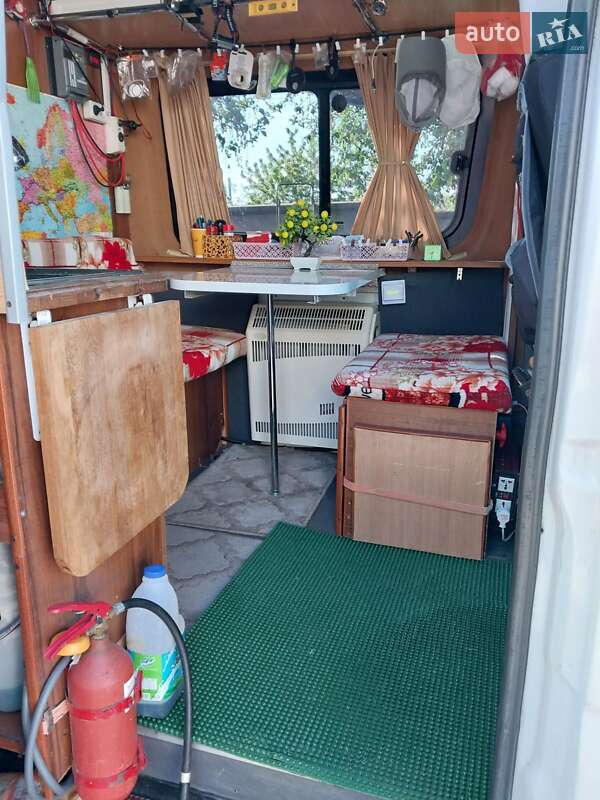 Дом на колесах Mercedes-Benz Sprinter 2012 в Петрове
