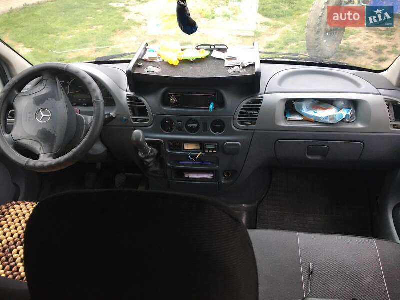 Мікроавтобус Mercedes-Benz Sprinter 2005 в Іршаві фото 4 Мікроавтобус Mercedes-Benz Sprinter 2005 в Іршаві
