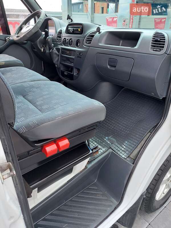Микроавтобус Mercedes-Benz Sprinter 2004 в Ужгороде