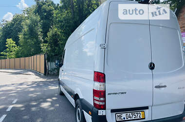 Грузовой фургон Mercedes-Benz Sprinter 2016 в 