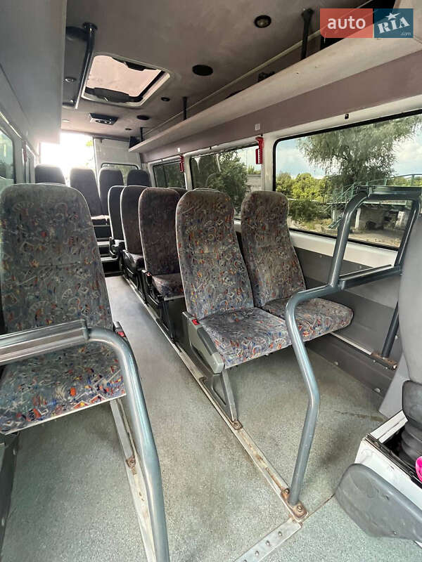 Мікроавтобус Mercedes-Benz Sprinter 2004 в Кам'янському