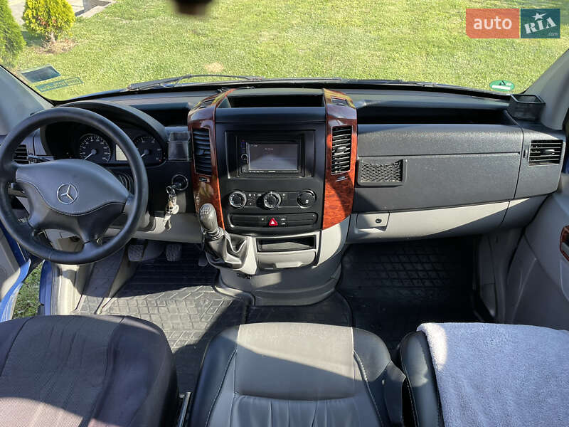 Микроавтобус Mercedes-Benz Sprinter 2009 в Чорткове