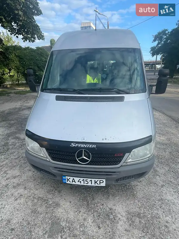 Мікроавтобус Mercedes-Benz Sprinter 2004 в 
