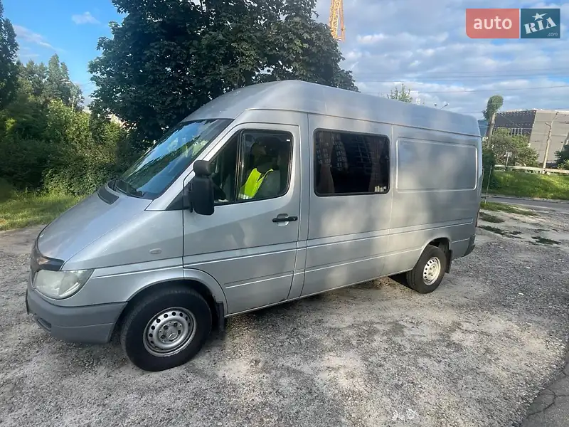 Мікроавтобус Mercedes-Benz Sprinter 2004 в 