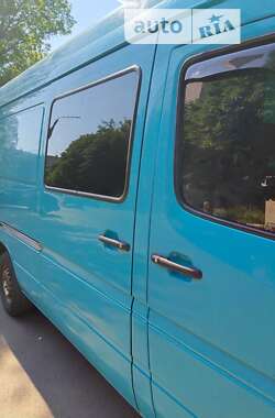 Вантажопасажирський фургон Mercedes-Benz Sprinter 2005 в Жовтих Водах