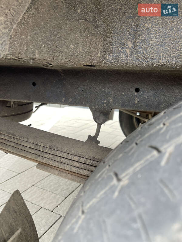 Туристический / Междугородний автобус Mercedes-Benz Sprinter 2005 в Тячеве